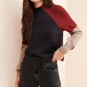 Vigoss Women's Red, Black, and Tan Sweater